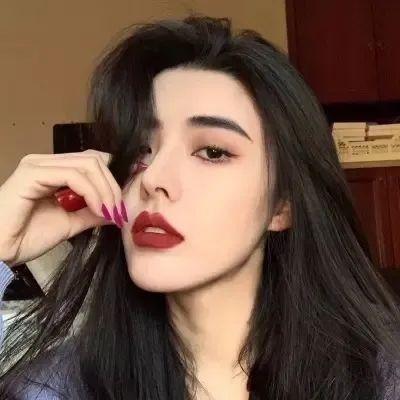 美女来了